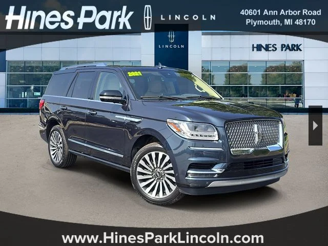 2021 Lincoln Navigator Reserve 4WD photo