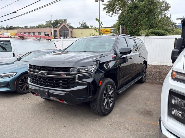2021 Chevrolet Suburban Z71 4WD photo