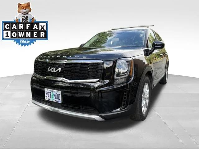 2022 Kia Telluride LX AWD photo