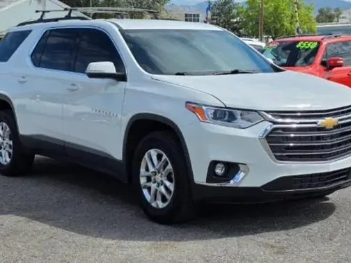 2021 Chevrolet Traverse LT Cloth FWD photo