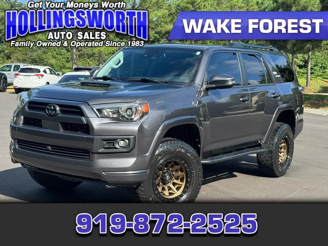 2022 Toyota 4Runner TRD Sport 4WD photo