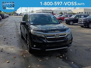 2022 Honda Pilot Touring 7-Passenger AWD photo