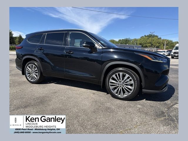 2021 Toyota Highlander Platinum AWD photo