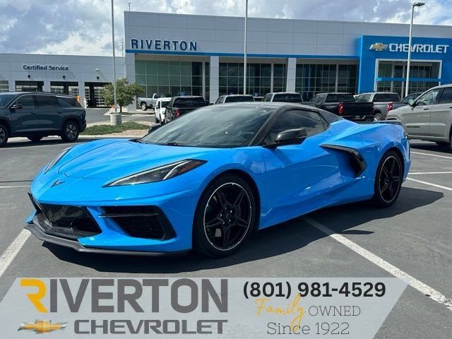 2021 Chevrolet Corvette 2LT RWD photo