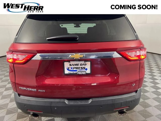 2021 Chevrolet Traverse LT Cloth AWD photo