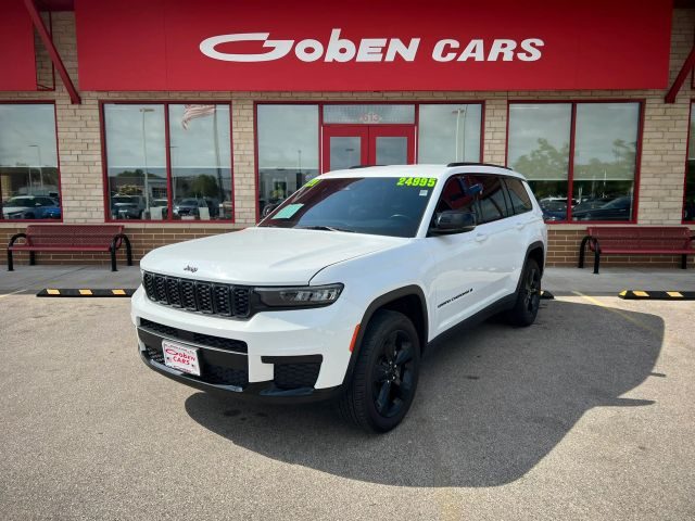 2021 Jeep Grand Cherokee L Altitude 4WD photo