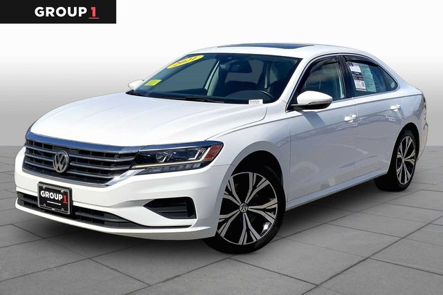 2021 Volkswagen Passat 2.0T SE FWD photo