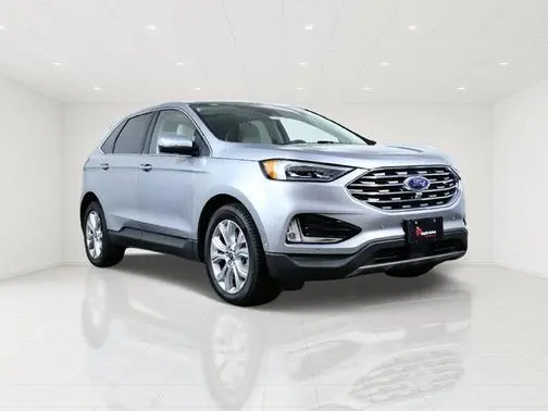 2021 Ford Edge Titanium AWD photo