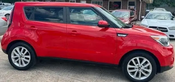 2018 Kia Soul + FWD photo
