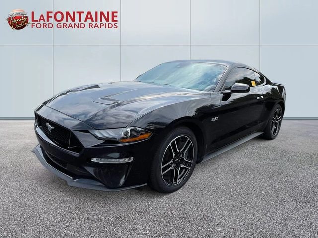 2021 Ford Mustang GT RWD photo