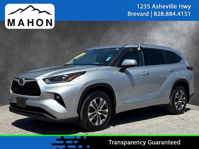 2021 Toyota Highlander XLE AWD photo