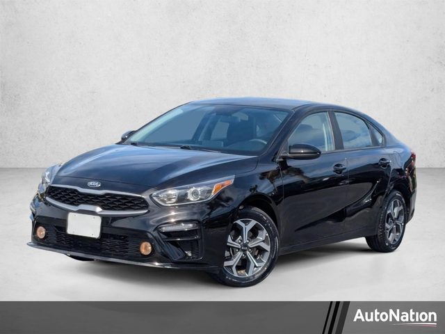 2021 Kia Forte LXS FWD photo