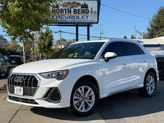 2022 Audi Q3 S line Premium AWD photo