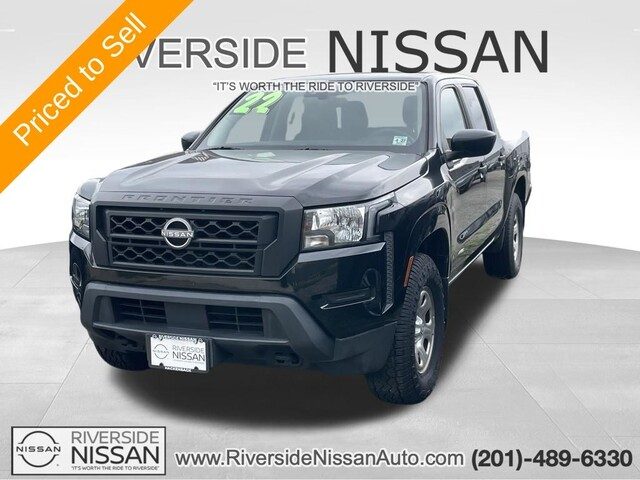 2022 Nissan Frontier S 4WD photo