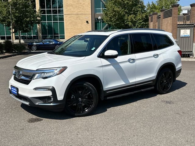 2022 Honda Pilot Touring 8-Passenger AWD photo