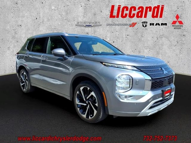 2022 Mitsubishi Outlander SEL 4WD photo