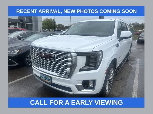 2021 GMC Yukon XL Denali 4WD photo