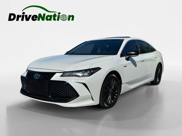 2021 Toyota Avalon Hybrid XSE FWD photo