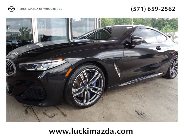 2022 BMW 8 Series 840i AWD photo