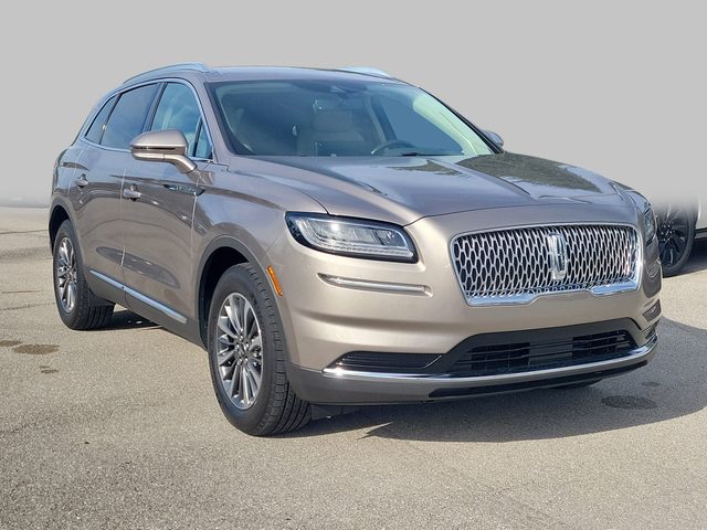 2021 Lincoln Nautilus Standard FWD photo