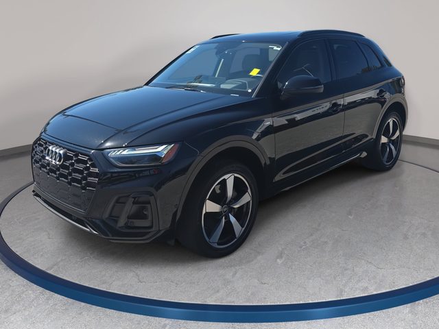 2022 Audi Q5 S line Prestige AWD photo