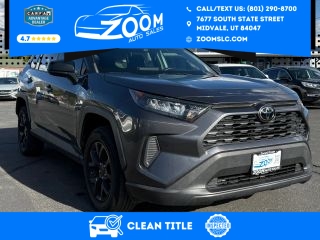 2021 Toyota RAV4 LE FWD photo