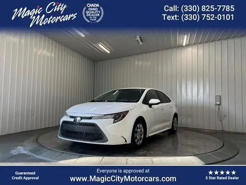 2021 Toyota Corolla LE FWD photo