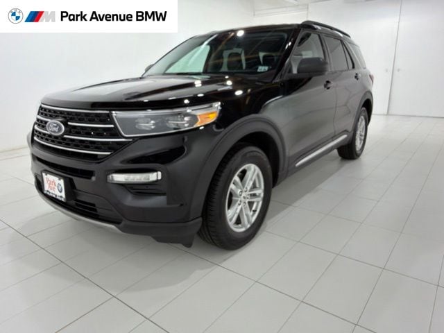 2021 Ford Explorer XLT 4WD photo