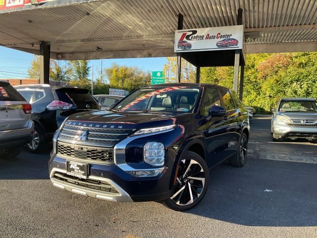 2022 Mitsubishi Outlander SE 4WD photo