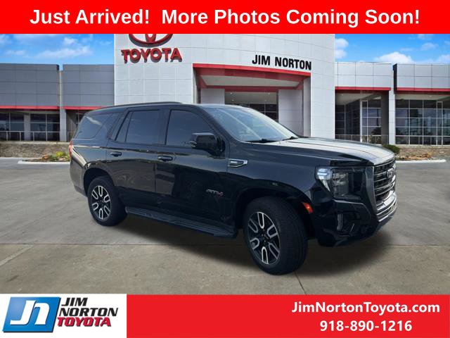 2021 GMC Yukon AT4 4WD photo