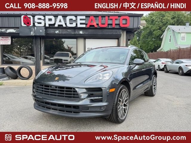 2021 Porsche Macan S AWD photo