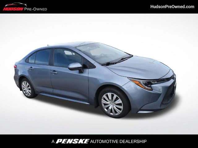 2022 Toyota Corolla LE FWD photo
