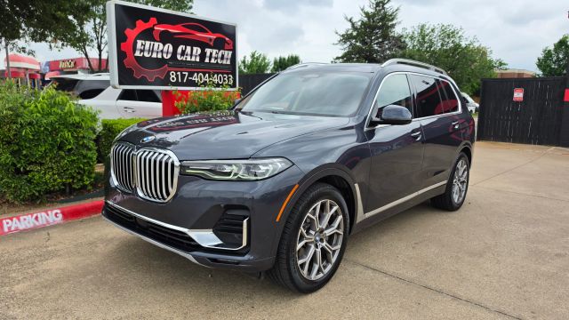 2022 BMW X7 xDrive40i AWD photo
