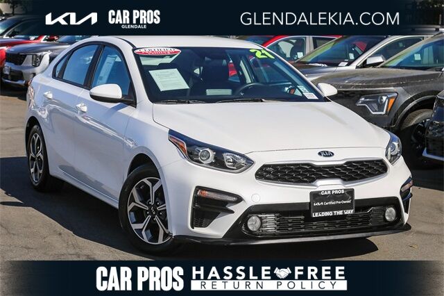 2021 Kia Forte LXS FWD photo