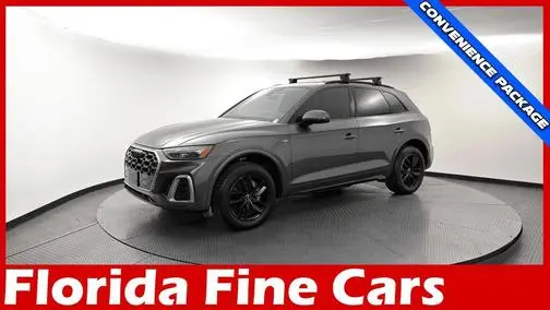 2022 Audi Q5 S line Premium AWD photo