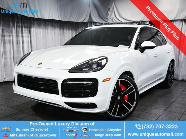 2021 Porsche Cayenne GTS AWD photo