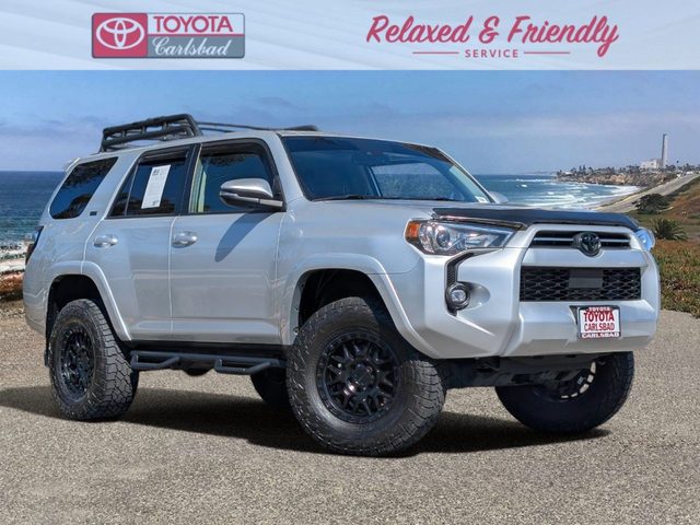 2022 Toyota 4Runner SR5 Premium 4WD photo