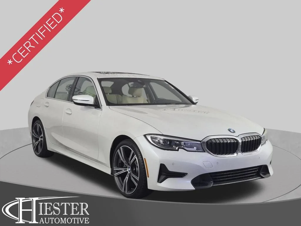 2022 BMW 3 Series 330i RWD photo