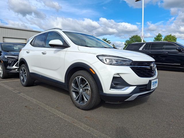 2022 Buick Encore GX Essence FWD photo
