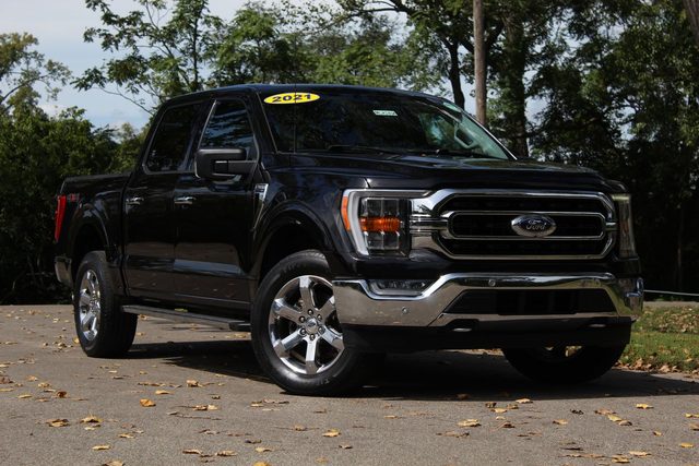 2021 Ford F-150 XLT 4WD photo