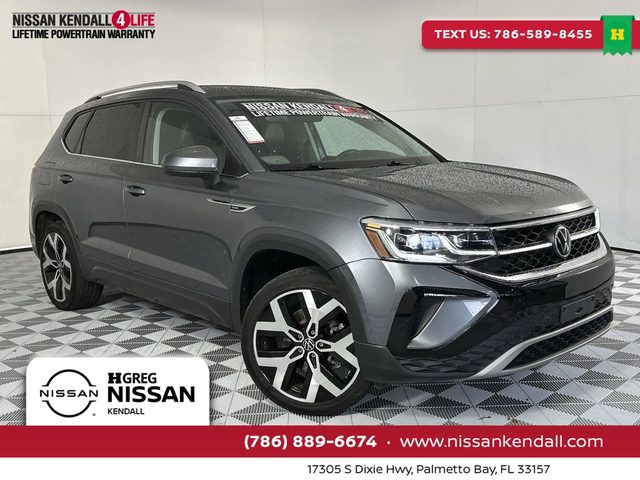 2022 Volkswagen Taos SEL AWD photo