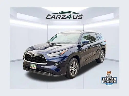 2021 Toyota Highlander XLE AWD photo