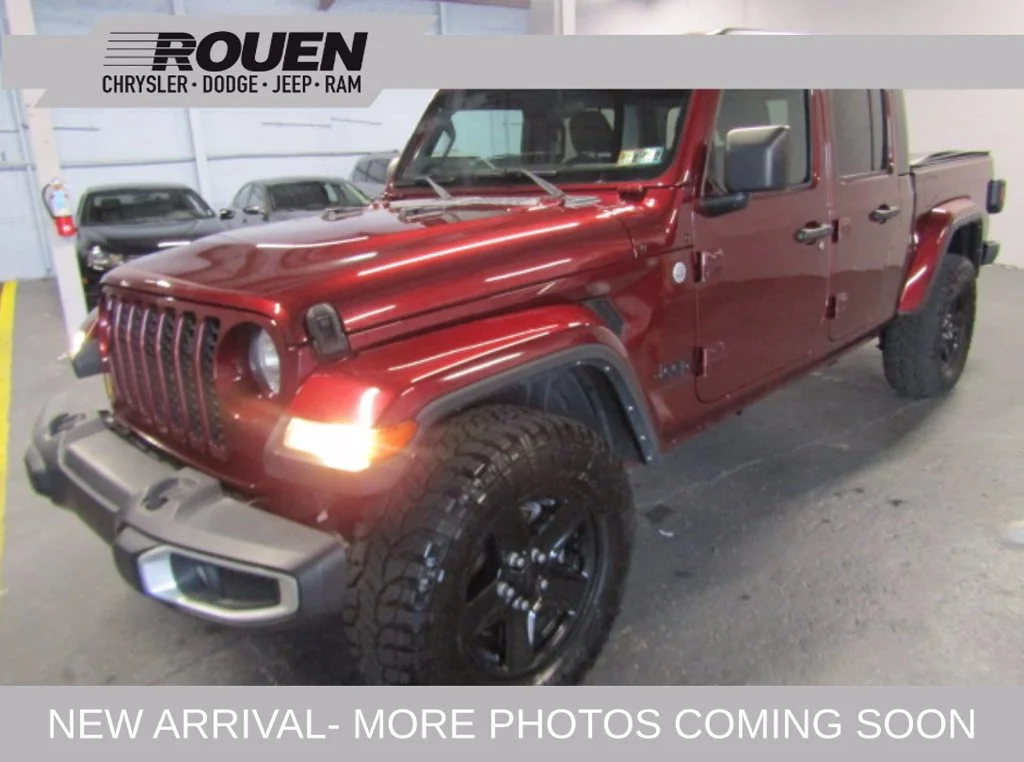 2021 Jeep Gladiator Sport S 4WD photo