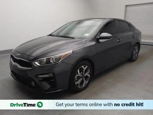 2021 Kia Forte LXS FWD photo