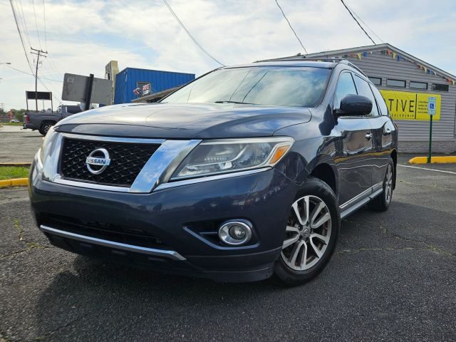 2015 Nissan Pathfinder SL 4WD photo