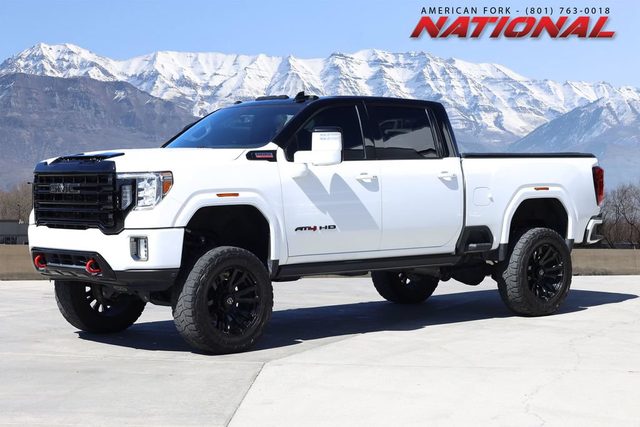 2022 GMC Sierra 2500HD AT4 4WD photo