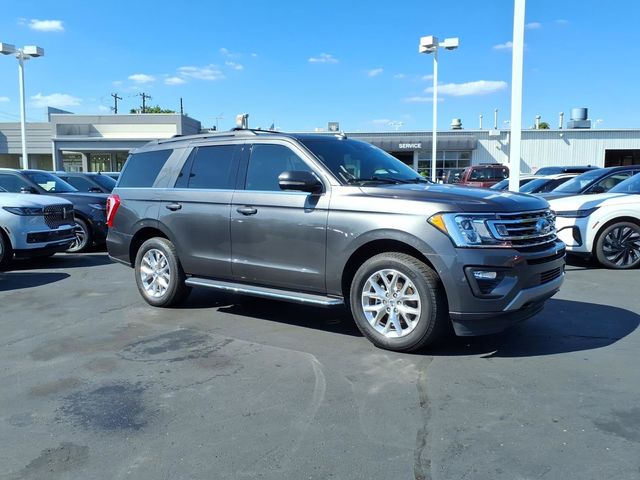 2021 Ford Expedition XLT 4WD photo