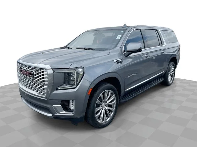 2021 GMC Yukon XL Denali 4WD photo