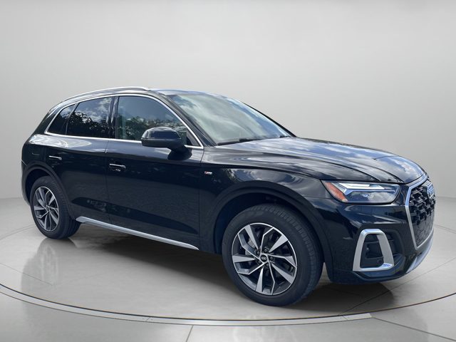 2022 Audi Q5 S line Premium Plus AWD photo