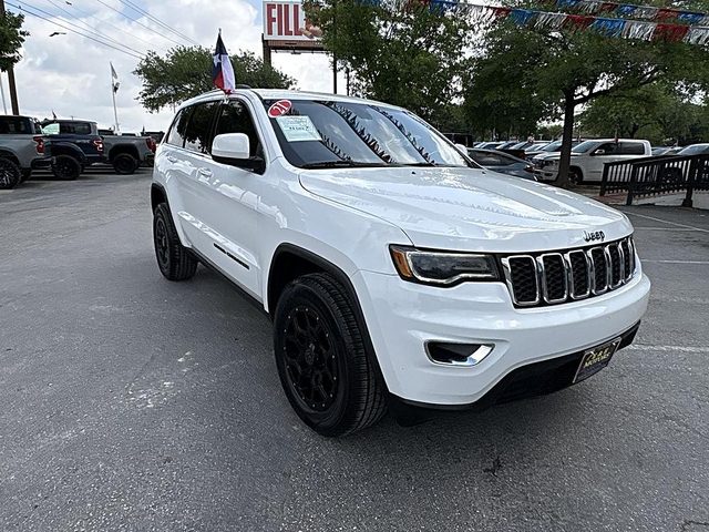 2021 Jeep Grand Cherokee Laredo E 4WD photo